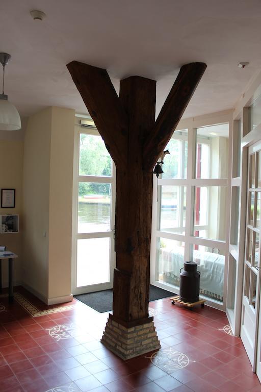 Wartena Hoeve - Vega B&B Екстер'єр фото