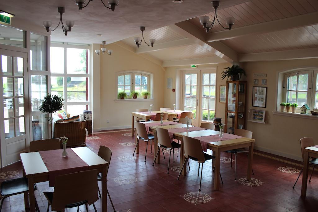 Wartena Hoeve - Vega B&B Екстер'єр фото